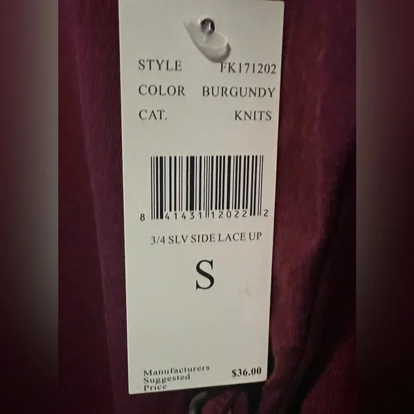 ALLIE & ROB SIDE LACE UP TOP - Picture 8 of 9